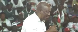 live:-mahama-holds-townhall-meeting-with-the-youth