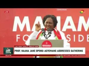 mahama’s-running-mate-tours-markets-in-accra