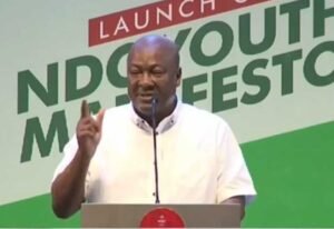 akufo-addo-administration-is-the-biggest-political-scam-since-indepedence-–-mahama