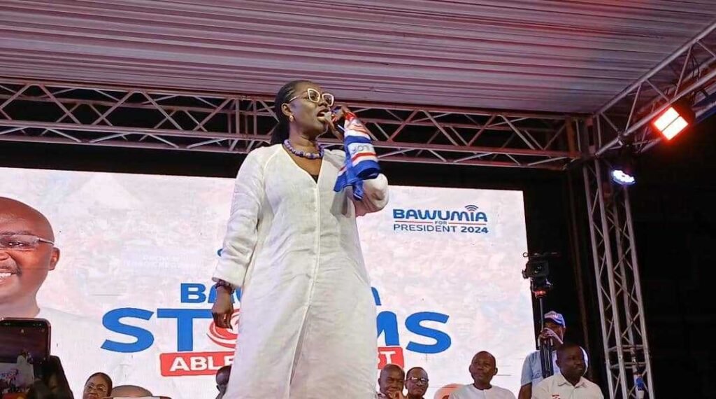 ‘i-am-begging-you-all,-let’s-vote-big-for-dr.-bawumia-on-december-7’-–-ursula-urges-constituents